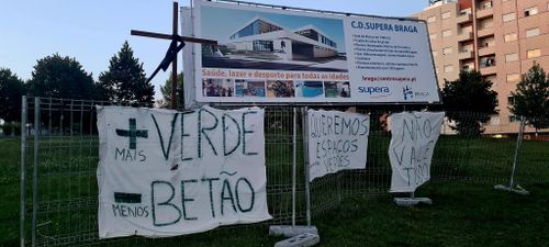 Manifestação em defesa do "Pulmão Verde" em Braga